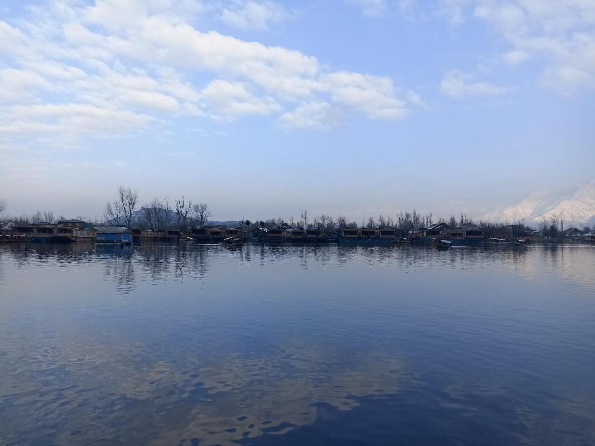 Goona Palace Houseboats Srīnagar 外观 照片