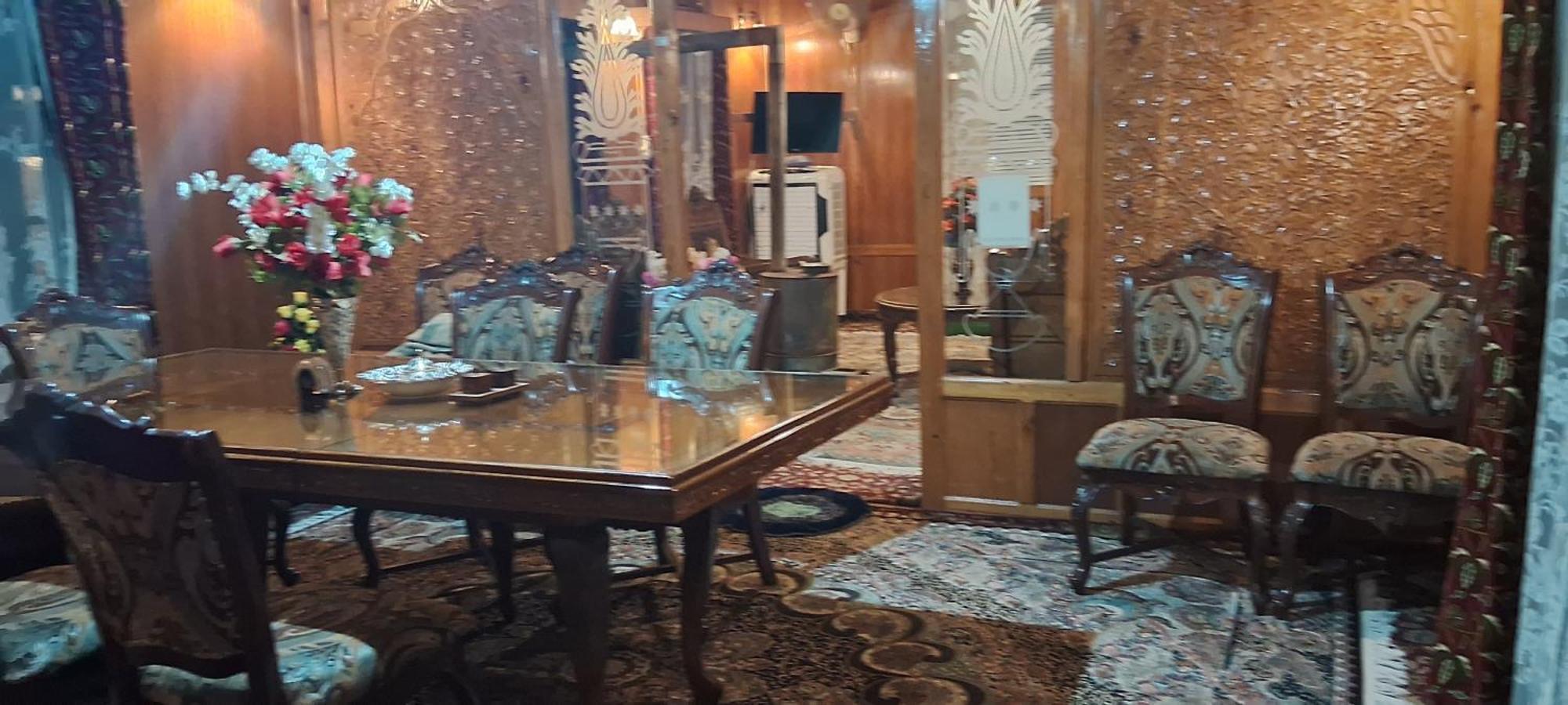 Goona Palace Houseboats Srīnagar 外观 照片
