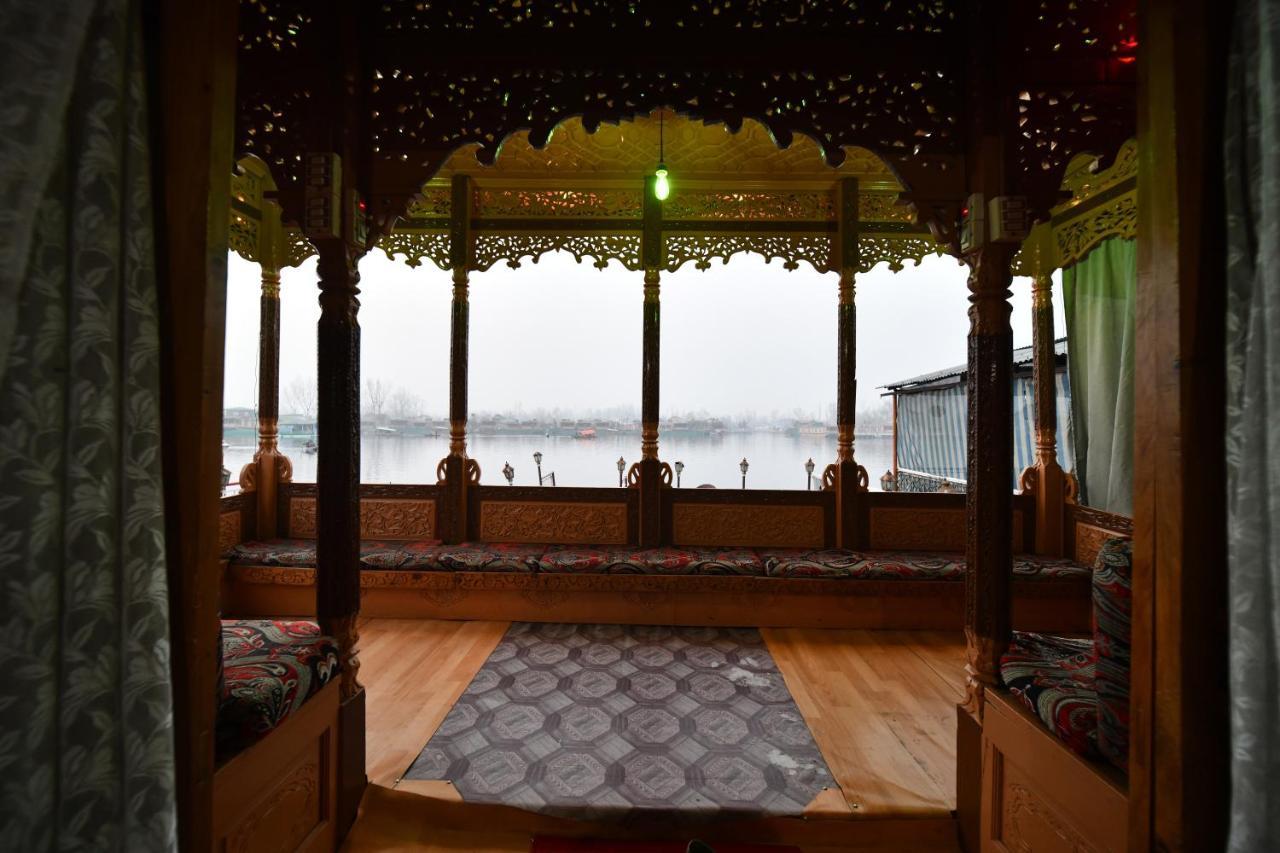 Goona Palace Houseboats Srīnagar 外观 照片